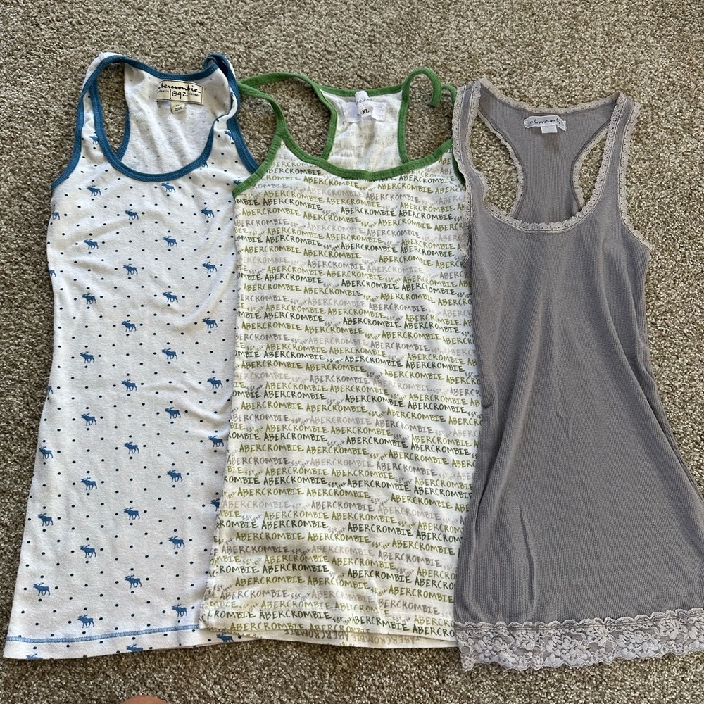 Abercrombie tank tops